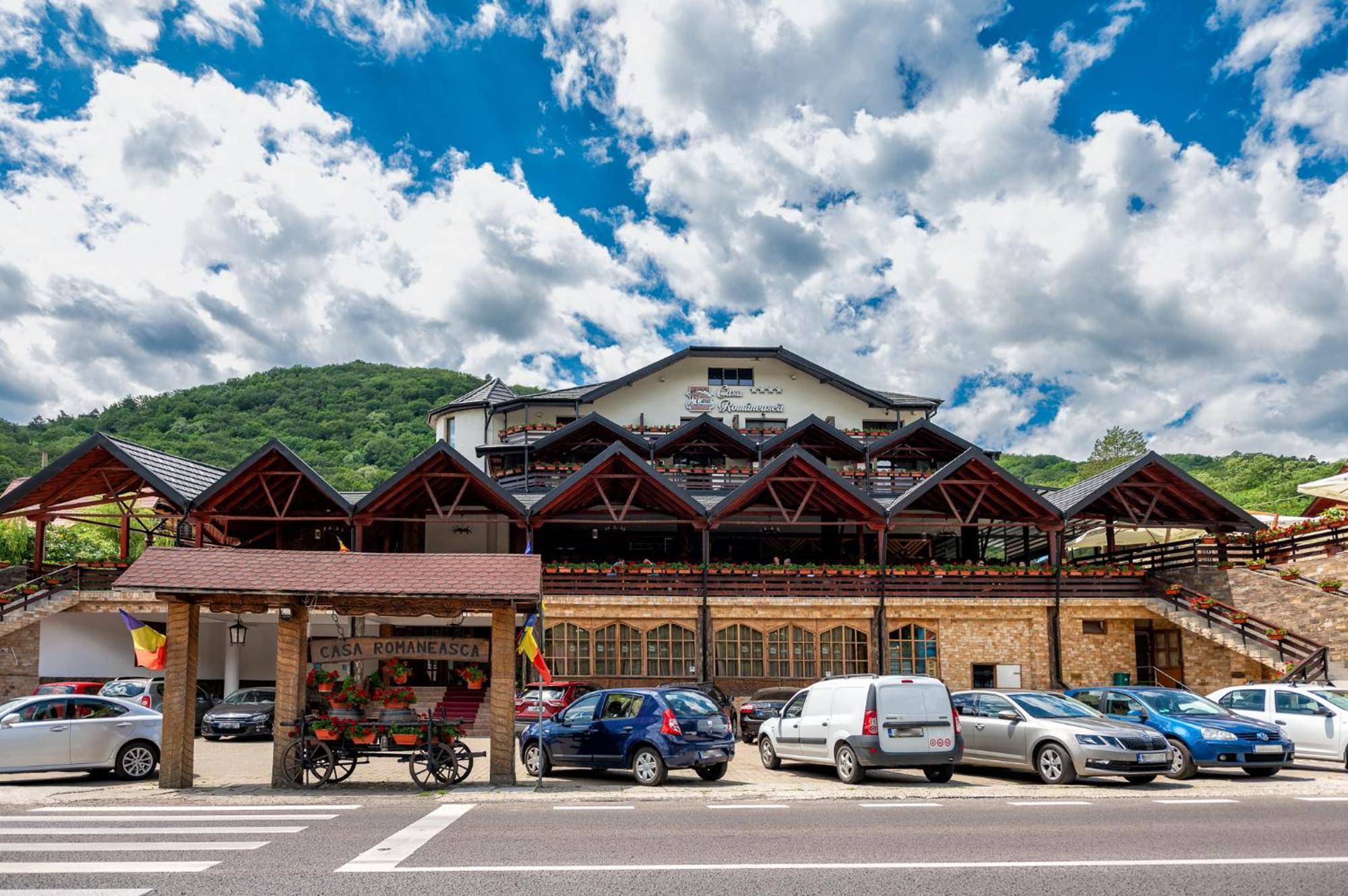 Complex Turistic Casa Romaneasca Călimăneşti Exteriör bild